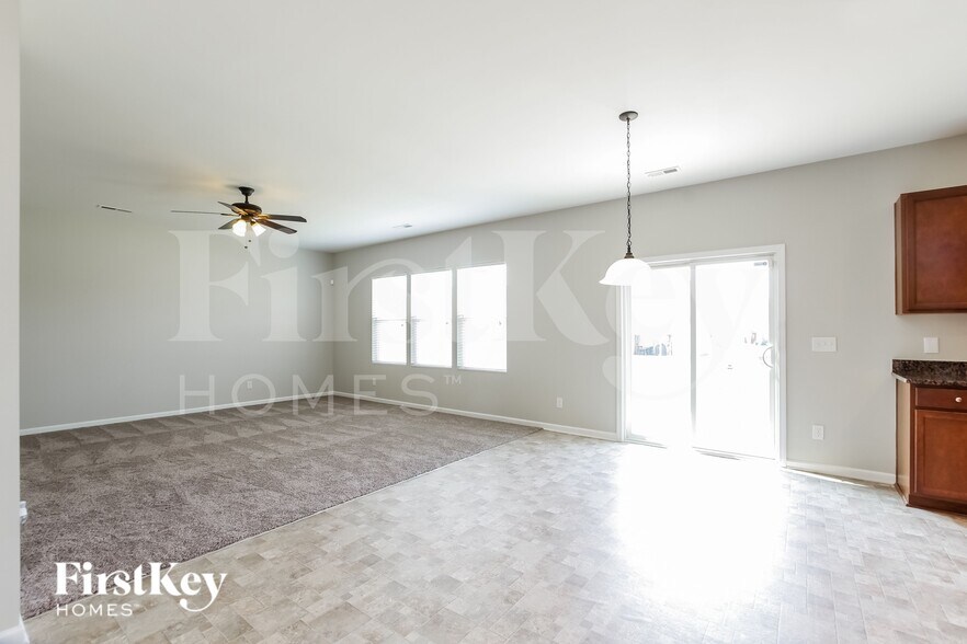 Building Photo - 12429 Bending Branch Rd