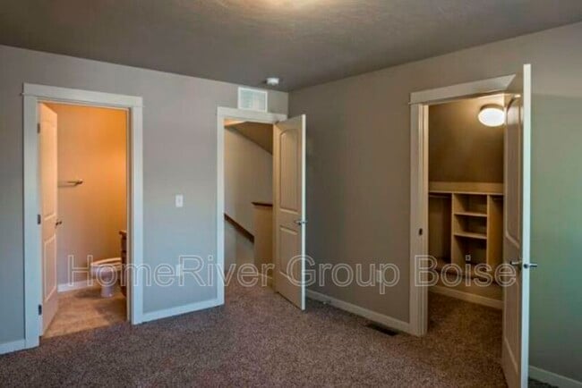 Building Photo - 4767 N Morninggale Dr