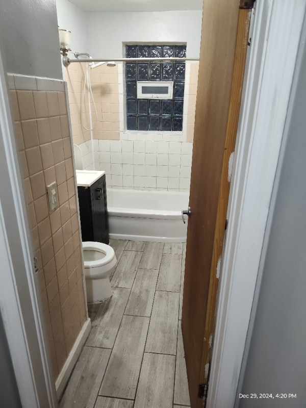 Building Photo - 8242 Kilpatrick Ave