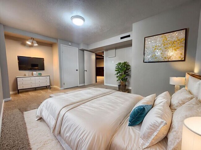 Building Photo - Move-In Ready 5-Bedroom Gem – Enjoy 50% Of...