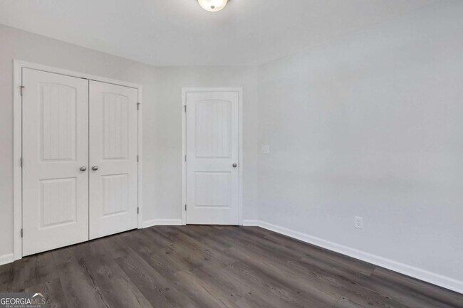 Building Photo - 56 Hayden Dr