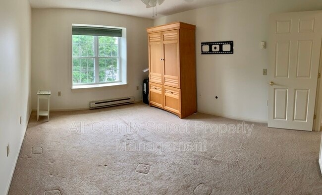 Building Photo - 2 Ocean Ave