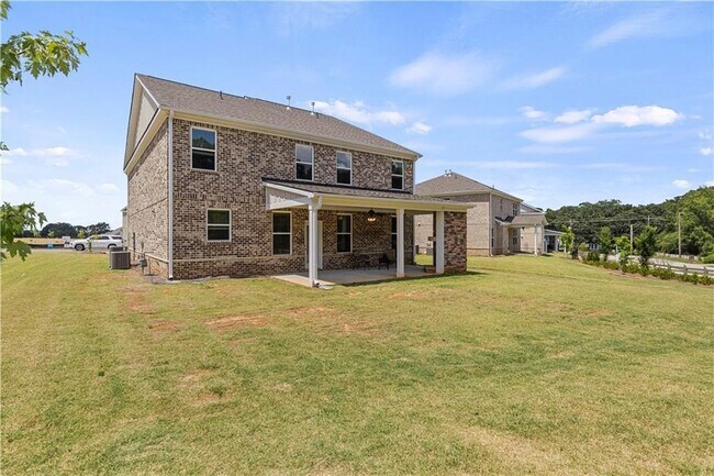 Building Photo - 213 Chiswick Lp