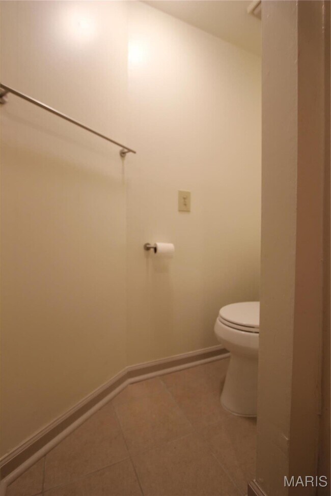 Building Photo - 3809 Shenandoah Ave