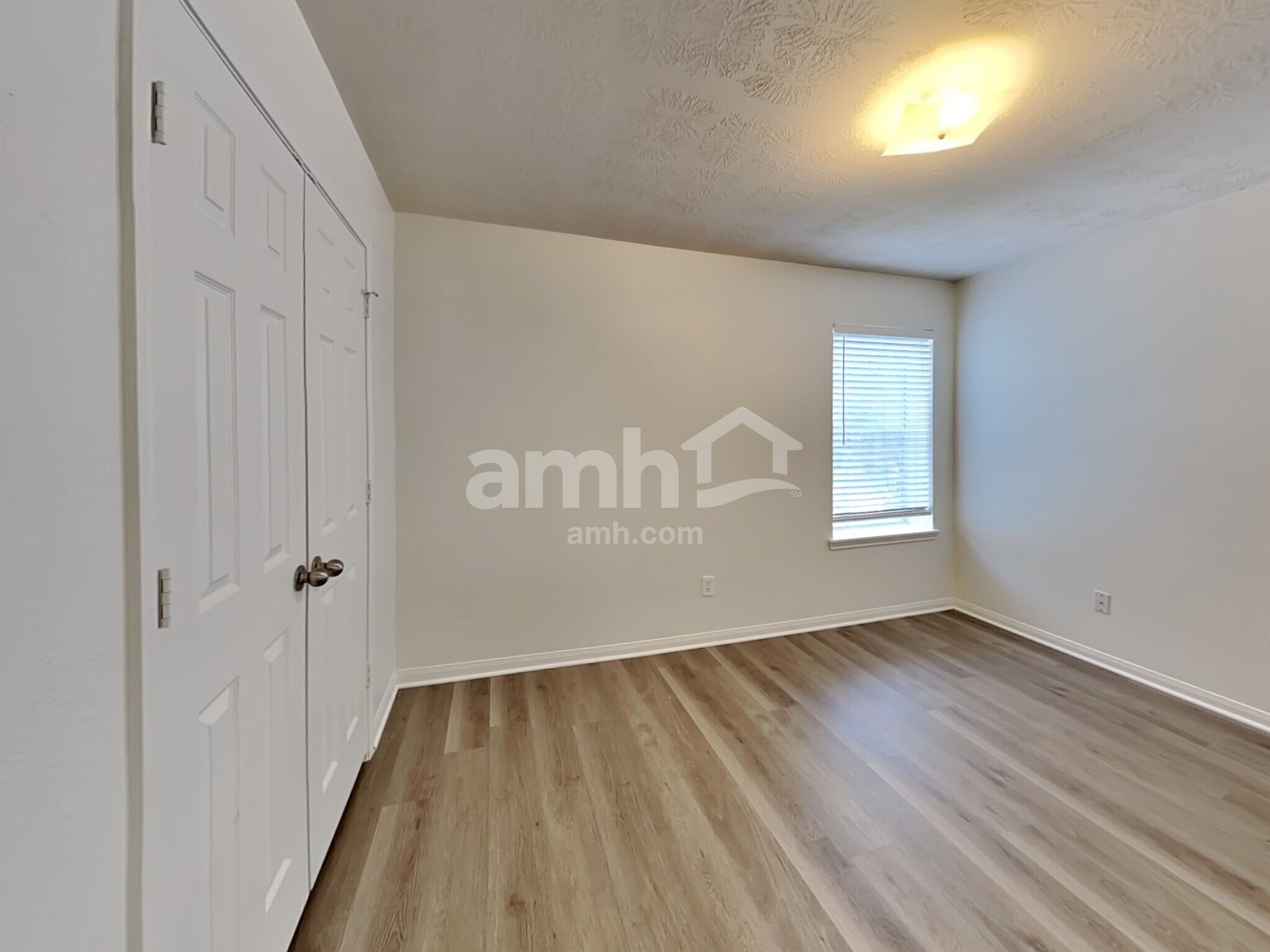 Building Photo - 1018 Redcrest Springs Ct