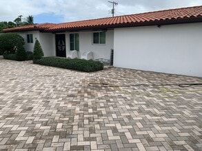 Building Photo - 7780 SW 28th St