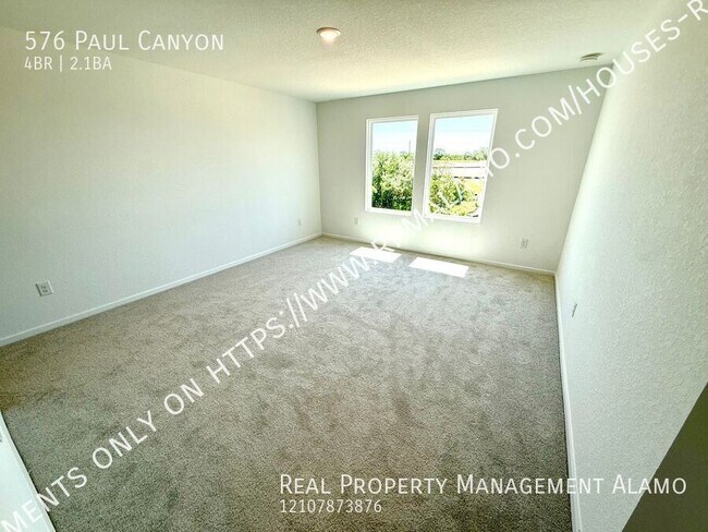Building Photo - 576 Paul Cyn