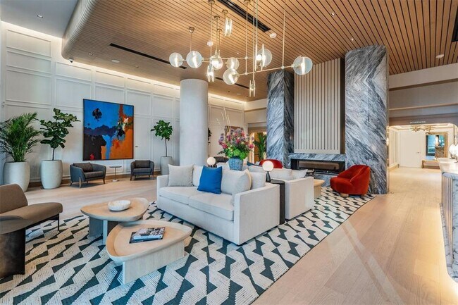 Building Photo - 3015 S Ysabella Ave