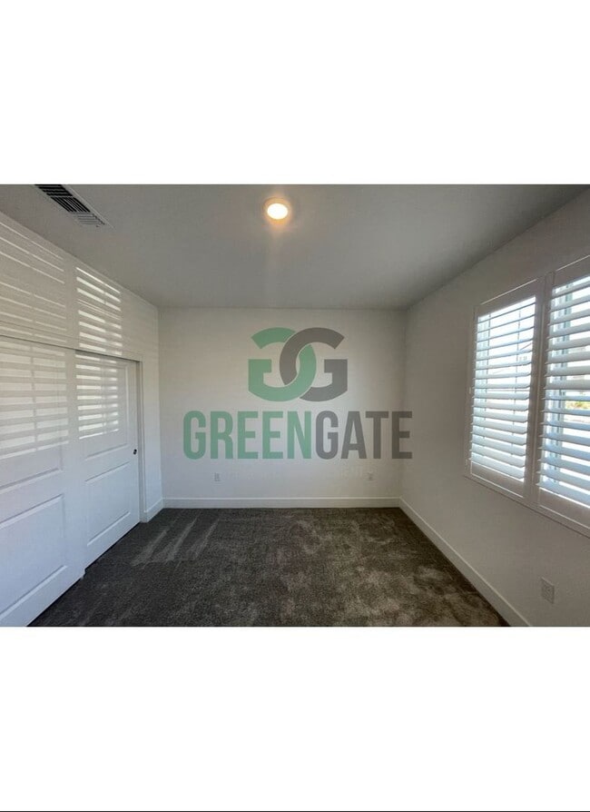 Building Photo - New Build in Tracy Hills!! 4 Bedroom 2.5 Bath AVAILABLE NOW!!