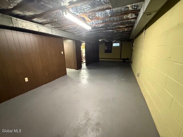 Building Photo - 41 Oakwood Dr