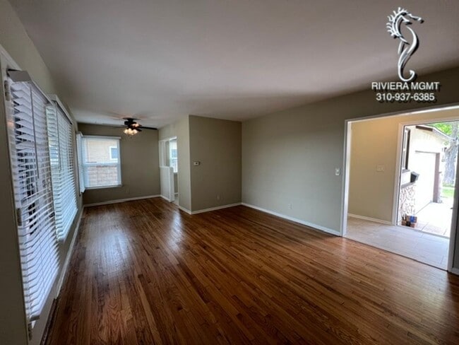 Building Photo - 3BR 1.5BA House in the Hollywood Riviera