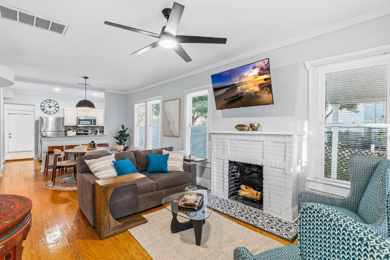 Building Photo - 103 W Wilder Ave