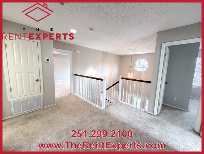 Building Photo - 7210 Ashmoor Dr N