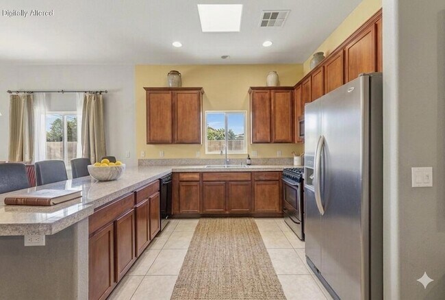 Building Photo - 12074 Tamar Dr