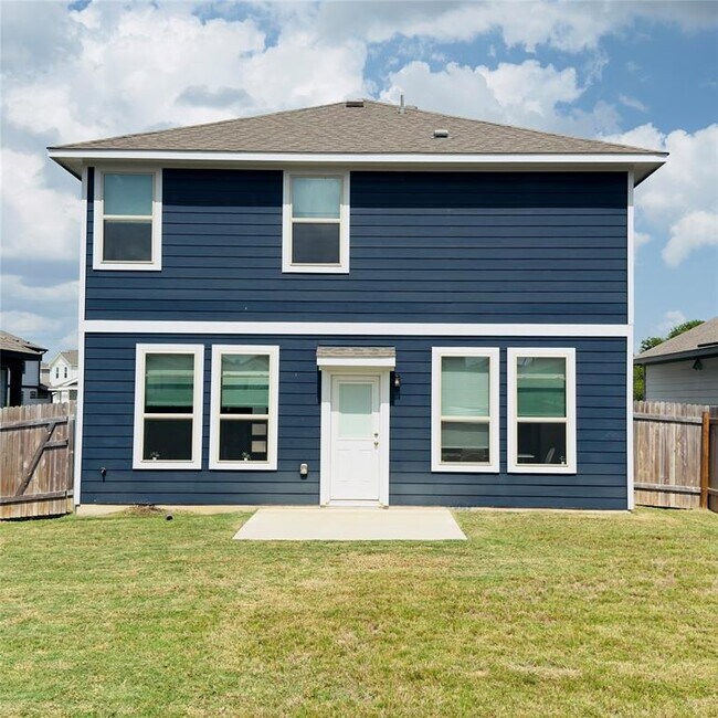 Building Photo - 6915 Tiznow Ln