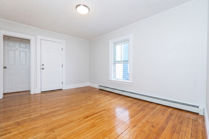 Living Room - 755 Somerville Ave