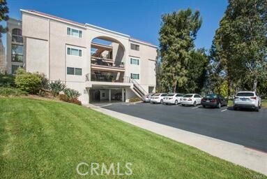 Building Photo - 5500 Paseo Del Lago W