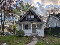 Building Photo - 3301 N Oliver Ave