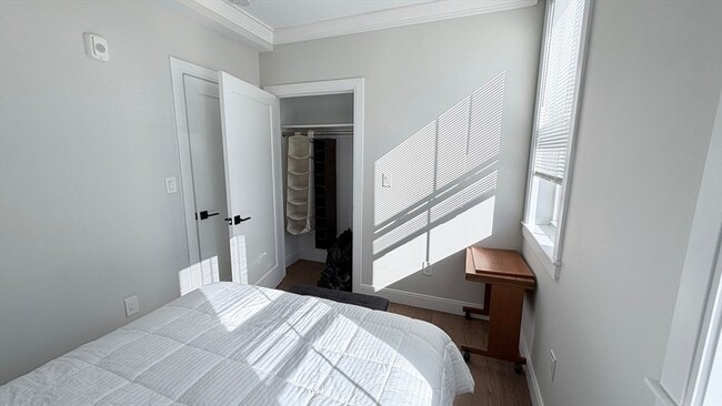 Building Photo - 93 George St