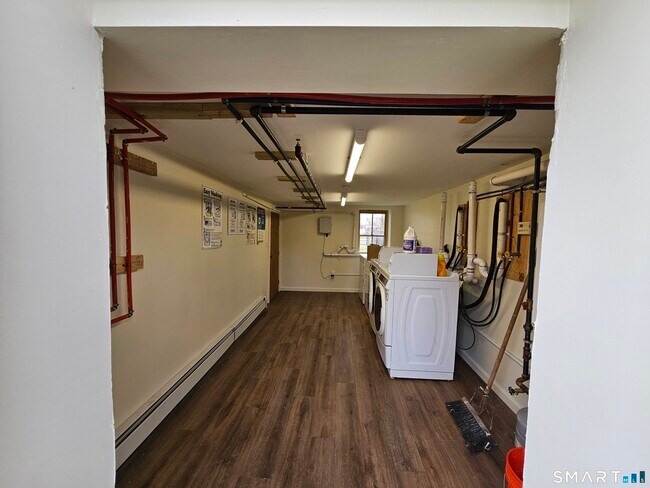 Building Photo - 94-96-96 Edwards St