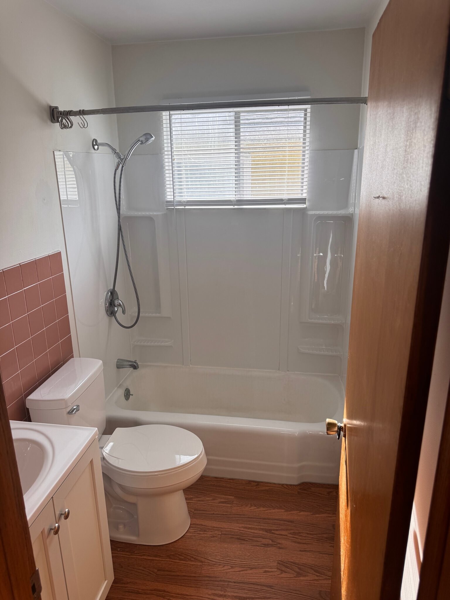 Building Photo - 1196 Knox Ave