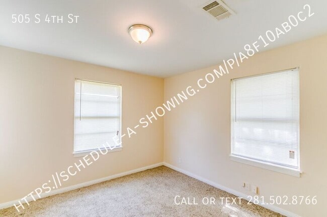 Building Photo - 505 S 4th St