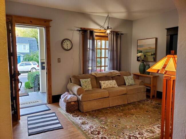Living room and front door - 1509 W 12th Ave