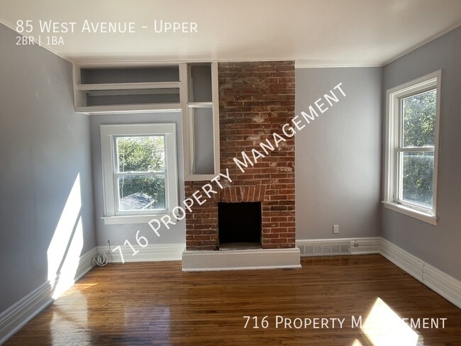 Building Photo - Charming, Fully Rehabbed 2 BR Apartment in...