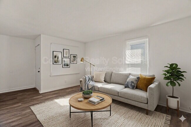 Building Photo - 9823 Winkler Dr