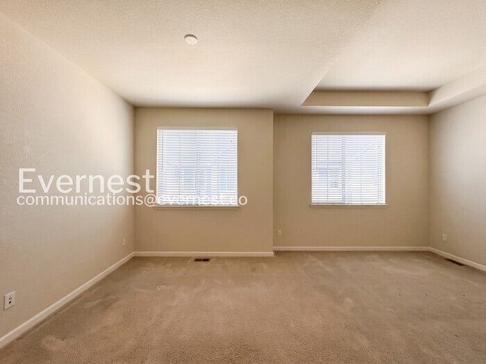 Building Photo - 9086 E Phillips Ln