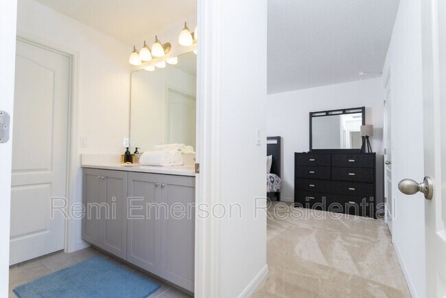 Building Photo - 632 Benoi Dr