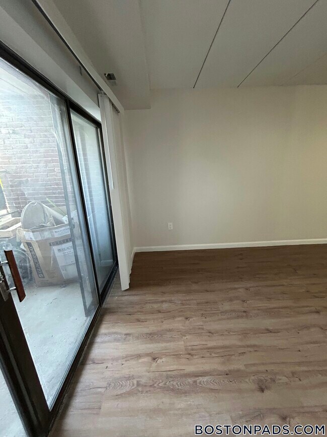 Building Photo - 30 Normandy Ave