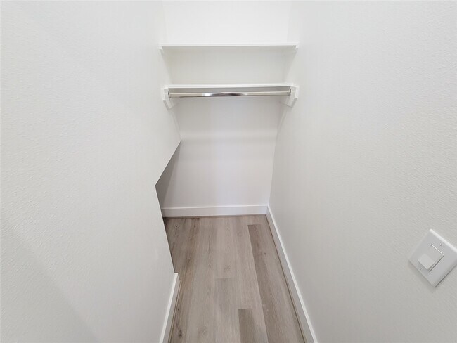 Building Photo - 7703 Earl Rudder Wy