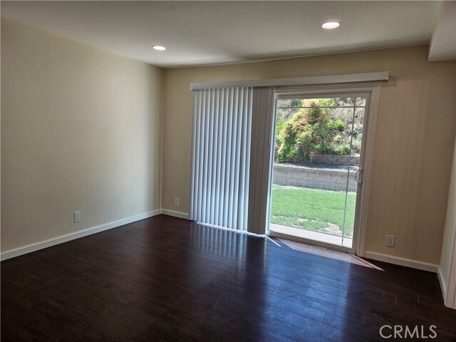 Building Photo - 1719 Canyon Dr