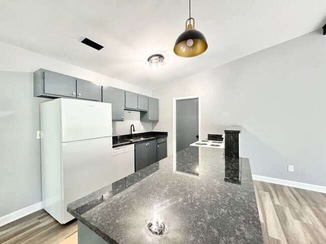 Building Photo - 3BD/2BA home in Holden Farms!