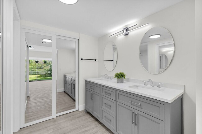 Building Photo - Exceptional two-bedroom, two-bath property...