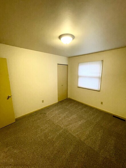 Building Photo - 7741 Walcott St