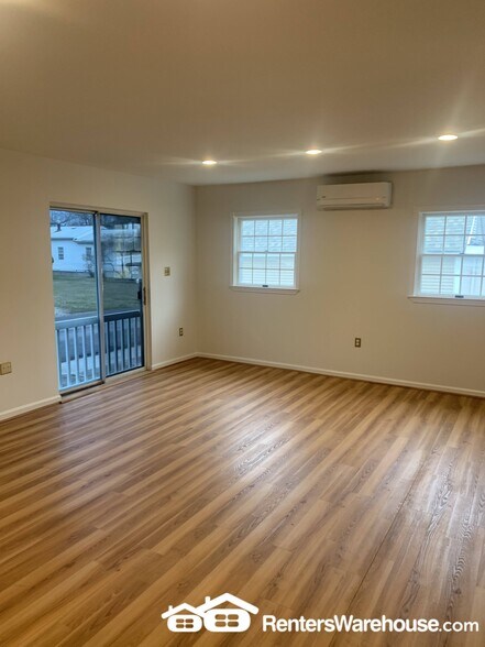 Building Photo - 304 Magothy Rd