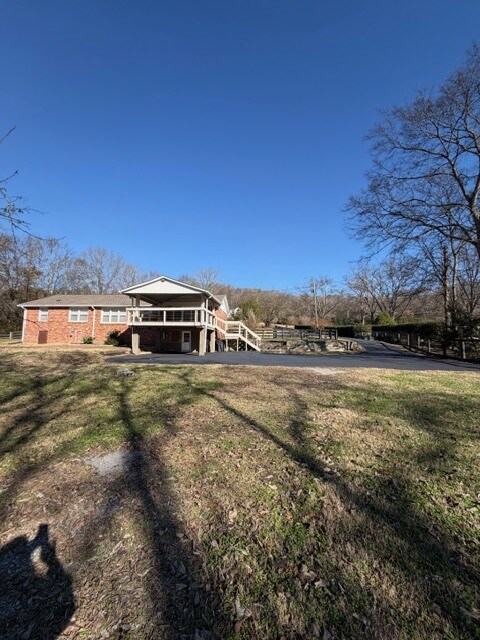 Building Photo - 6398 Temple Rd