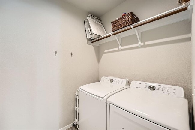 Building Photo - 11509 Brindle Ct