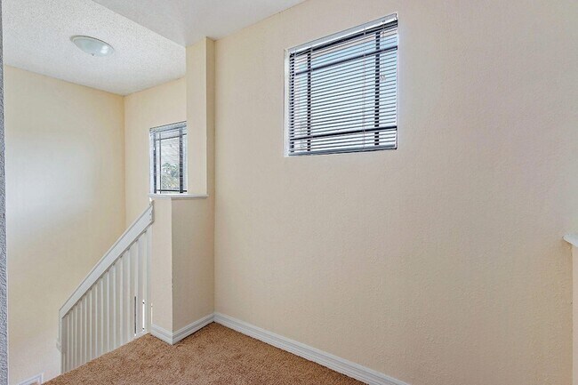 Building Photo - 2917 Tuscany Ct