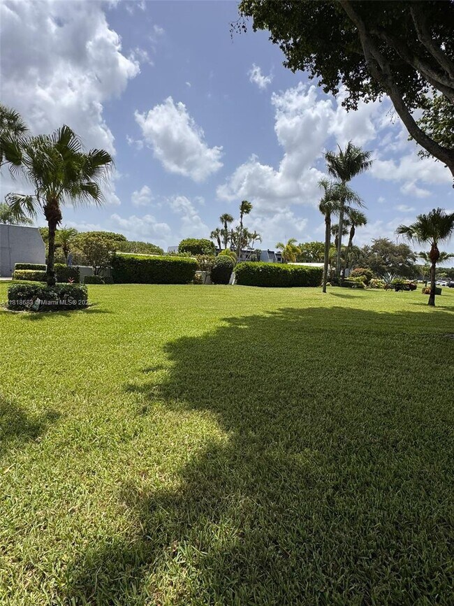 Building Photo - 4272 Deste Ct