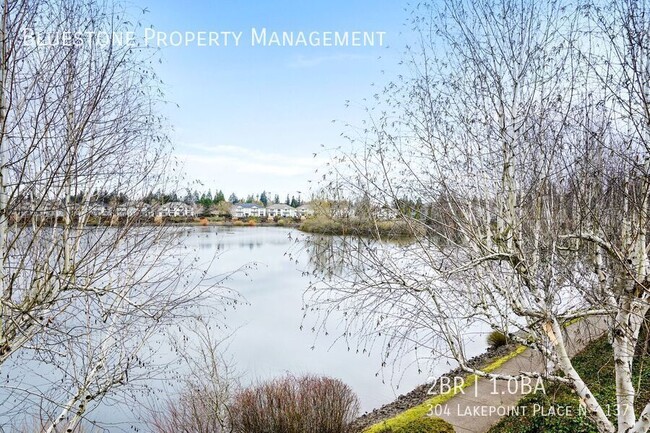 Building Photo - 304 Lakepoint Pl N