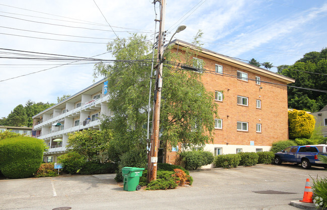 Primary Photo - Anne Vista Apartments