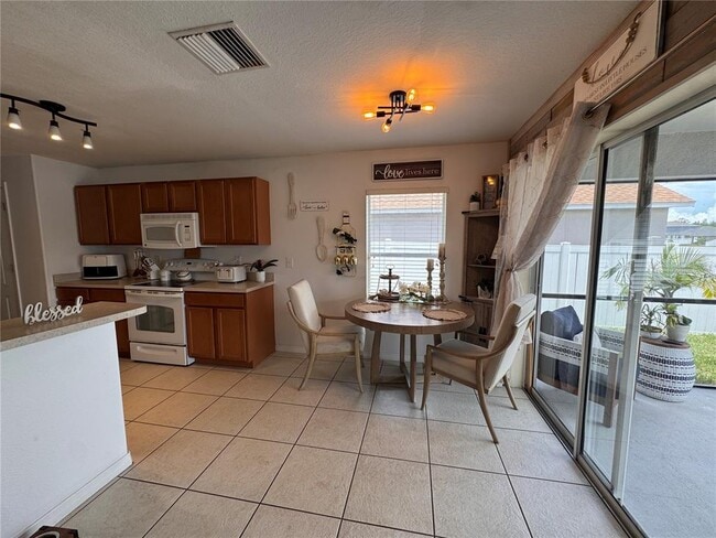 Building Photo - 2232 Colville Chase Dr
