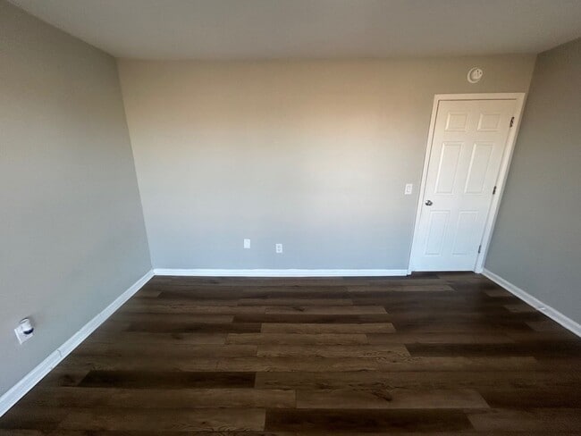 Building Photo - 1017 Leaphart St