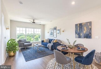 Building Photo - 510 Diamondback Dr