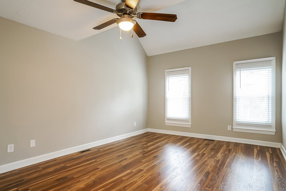 Building Photo - 6133 River Landings Dr