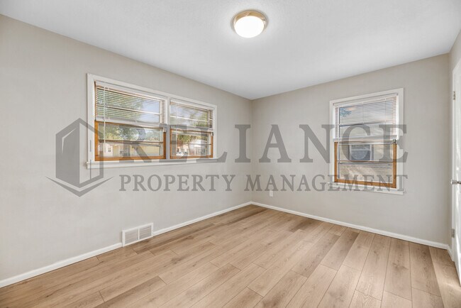 Building Photo - 169 Western Ave