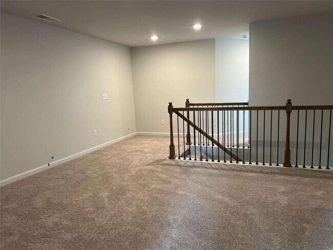 Building Photo - 420 Pt Pl Dr